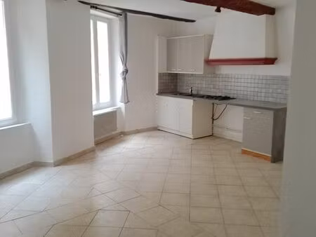 appartement t2 lezan