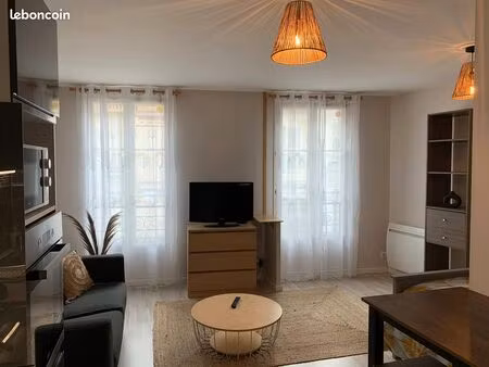 charmant t1 meublé – centre-ville d’orléans