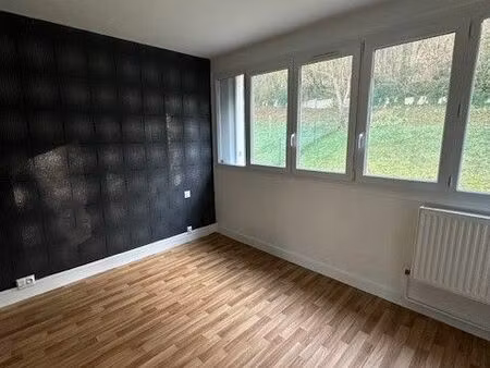 appartement lumineux avec vue sur seine