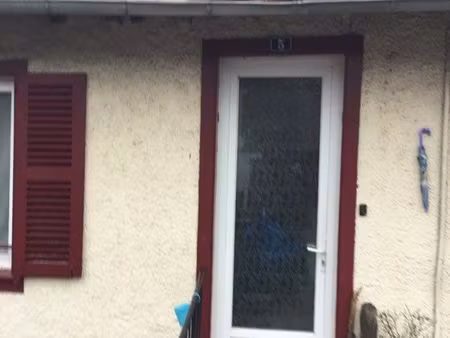 loue maison mitoyenne à pierre buffiere