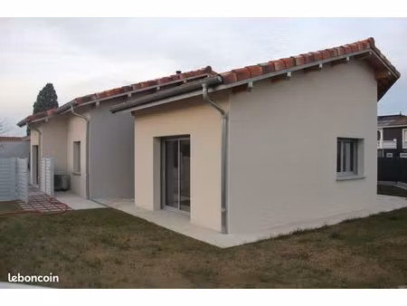 ? maison neuve – confort  calme revel (31250)