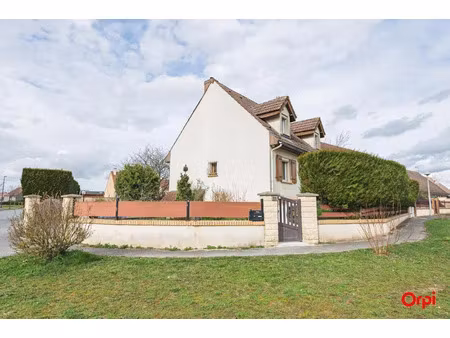 vente maison 4 pièces 91 m² à chateau-thierry (02400)  223 000 €