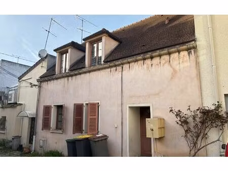 location appartement  26.93 m² t-2 à massy  670 €