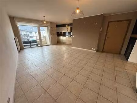 appart 2ch avec terrasse et ascenseur !