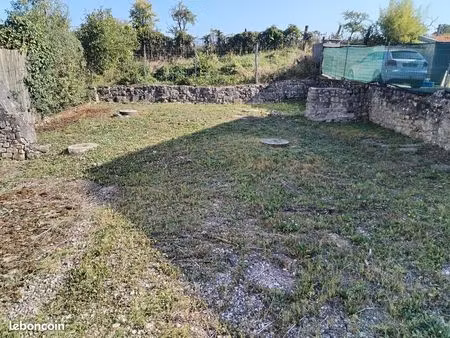 petite parcelle de terrain