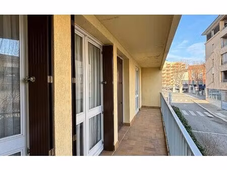 appartement romans-sur-isère 77.9 m² t-3 à vendre  110 000 €