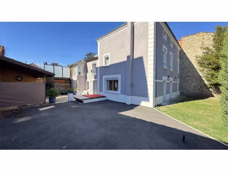 magnifique rez de jardin de 92m2