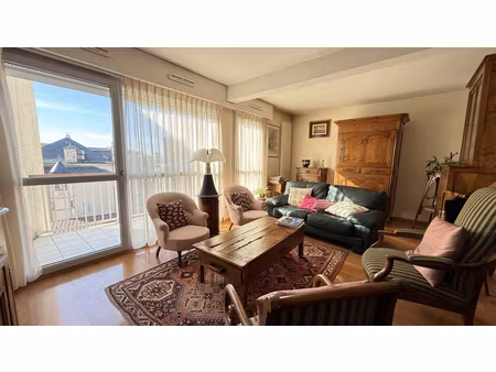 viager occupé sans rente dame 81 ans - bel appartement t4 avec terrasses et garage