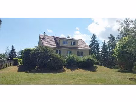 charmante maison familiale de 143m2 (isolation récente)