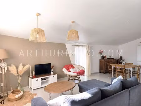 vente maison 4 pièces 99 m2 à charnas