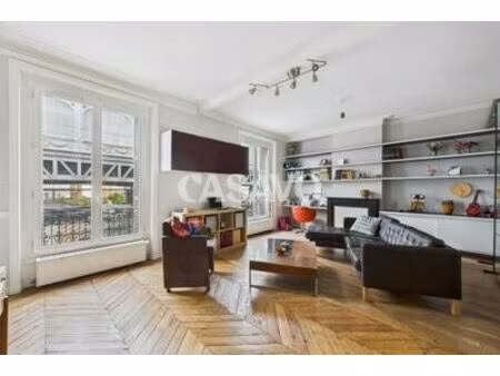 vente appartement 5 pièces de 112m² - 75010 paris
