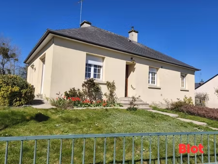 a vendre en exclusivite chez blot vitre - maison plain pied sur sous sol 3 ch balaze