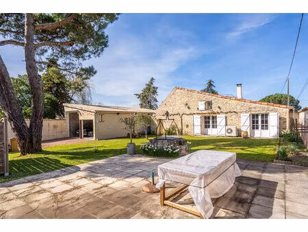 cartelègue - maison 8 pièces de 186m² avec jardin   garage double et appartement