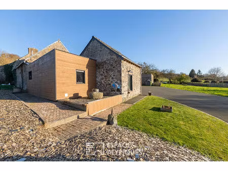 charmante maison en pierre et son extension bois