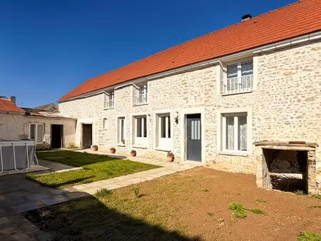 longère rénovée pleine de charme