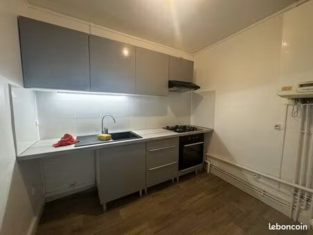 charmant t2 en centre-ville