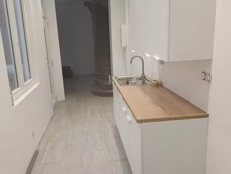 maison entiérement rénovée 2 chambres