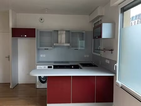 beau t3 sartrouville avec parking 1340 cc