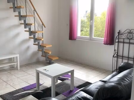 mousterlin t3 meublé