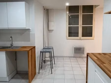 studio 38m2 au calme proche mairie