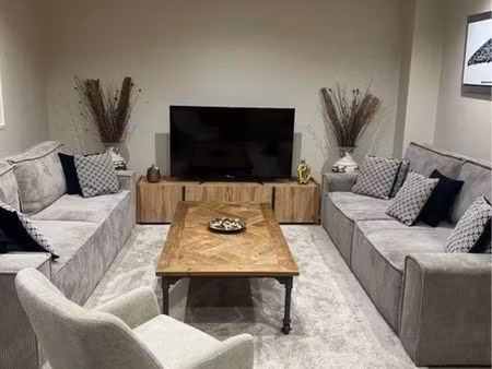 loue t2 de mars à juin parking terrasse