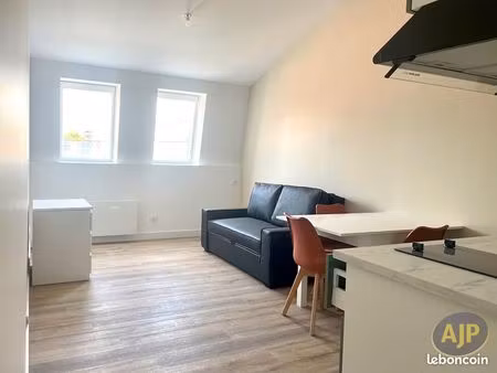 studio 1 pièce 24 m²