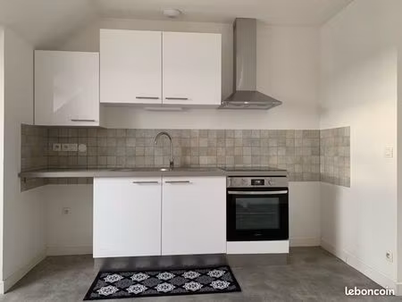 grand t2 proche clinique anjou