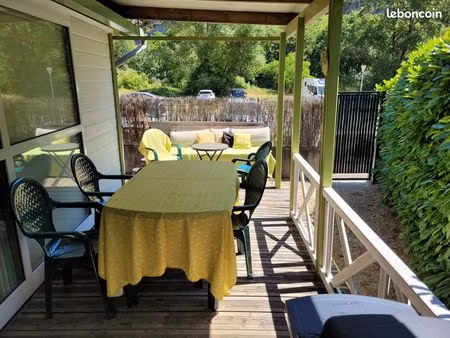 vend chalet et son terrain