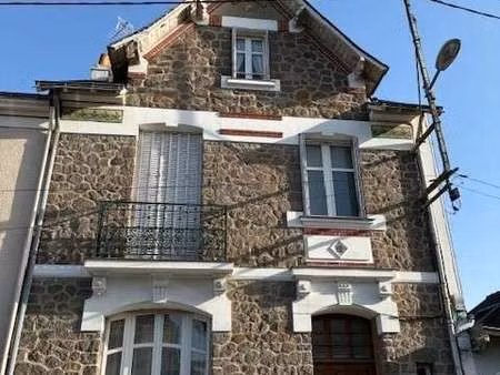 vente maison à nantes (44000) : à vendre / 127m² nantes