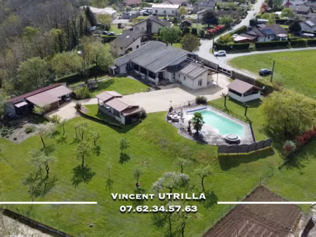 maison 8 pièces - 295 m²