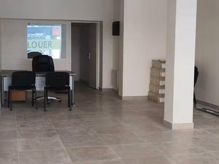 location bureaux et commerces à caen (14000) : à louer / caen