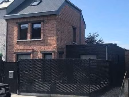 charmante woning met stadstuin!