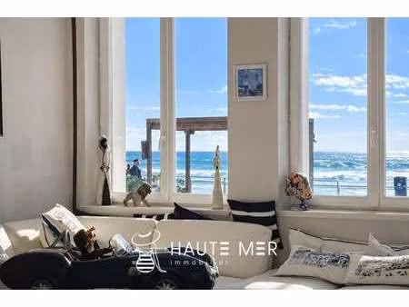 vente maison bord de mer aux sables-d'olonne (85100) : à vendre bord de mer / 219m² les sa