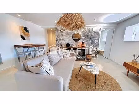 t2 moderne sur le remblai des sables d'olonne ! idéal investisseur ou 1er achat