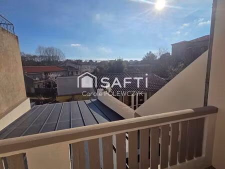 superbe t2 aux prestations soignees