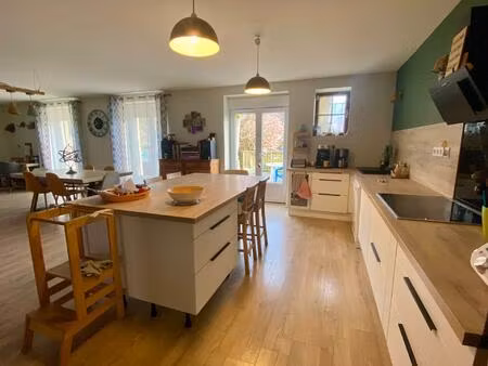 maison de ville avec garage et jardin