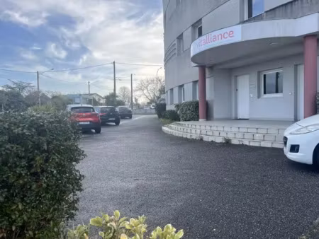 à vendre – local commercial 85 m² – eysines