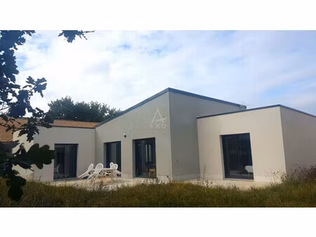 vente maison sable sur sarthe  107m² 5 pièces 235 000€ avec garage