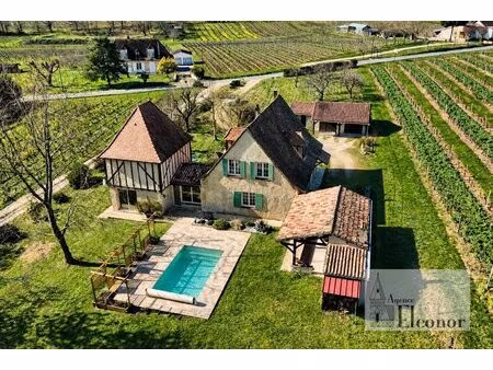 maison familiale de 208 m² avec piscine et garage – monbazill