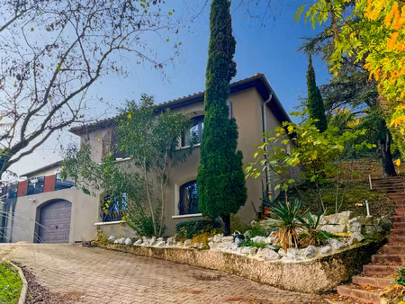 crepieux - maison individuelle 7 pièces de 160 m2