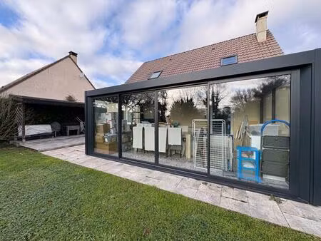 beau pavillon de qualité !