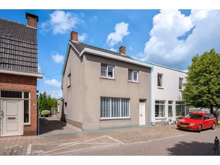 huis te huur in hoogstraten met 2 slaapkamers