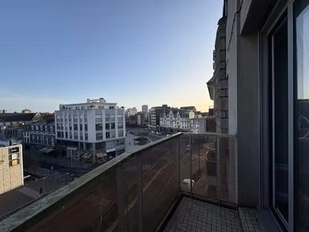 appartement 3 p. avec balcon