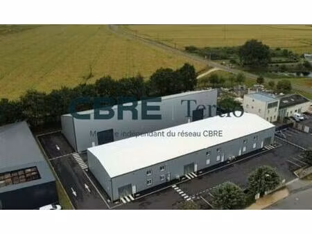 location local d'activités veigné 900 m²