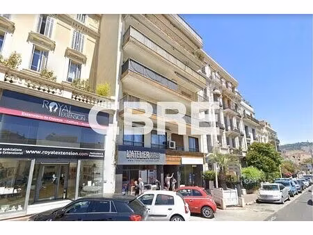 vente bureau cannes 74 m²
