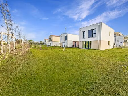 à louer maison 98 56 m² – 1 100 € |saint-gilles-croix-de-vie
