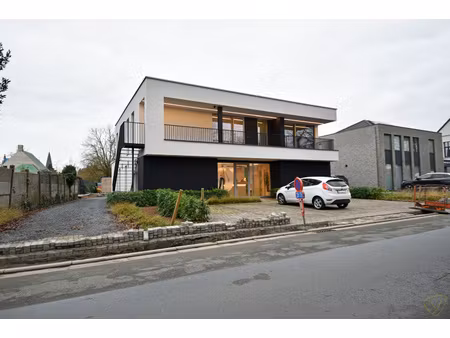 commercieel te huur in zomergem