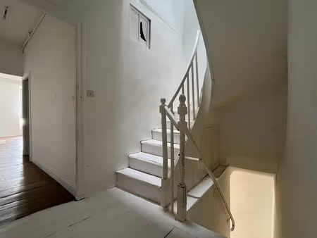 vente maison 4 pièces 137 m² à condom (32100)  89 000 €