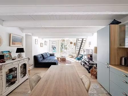 le pradet  maison coup de coeur au centre du village  au calme absolu !