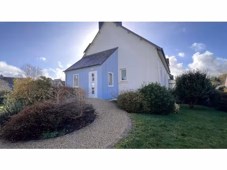 vente maison 5 pièces 156 m² à carhaix-plouguer (29270)  149 800 €